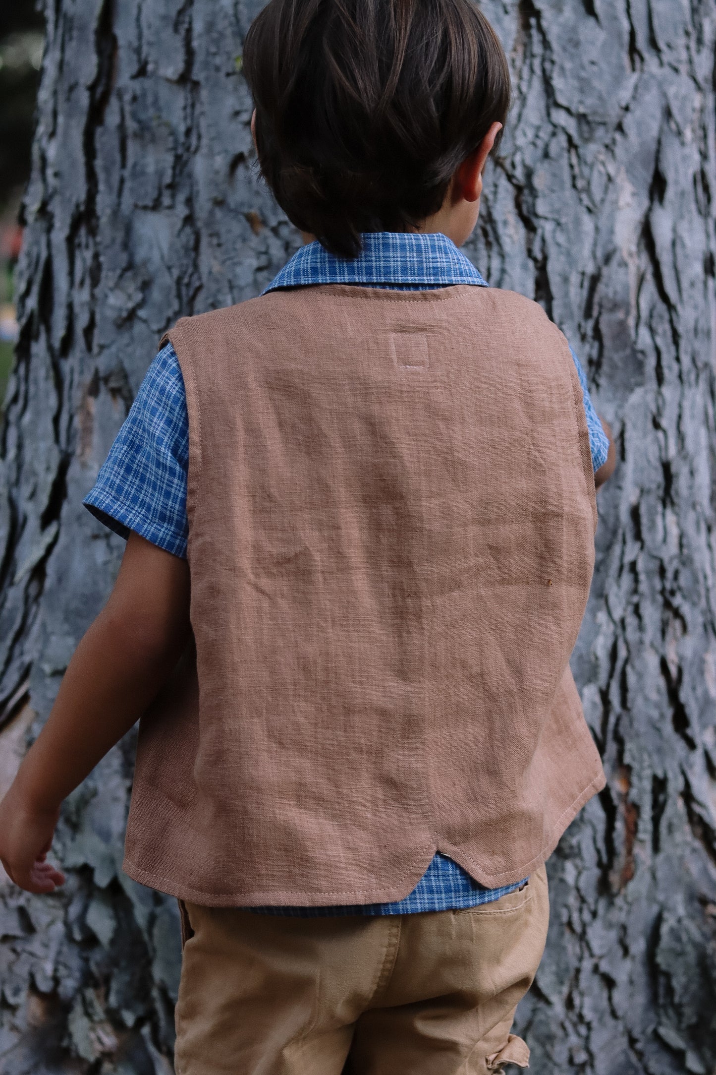 Arlo Vest